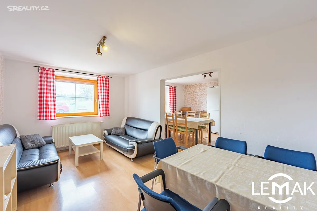 Ubytovací areál s restaurací – snímek 25