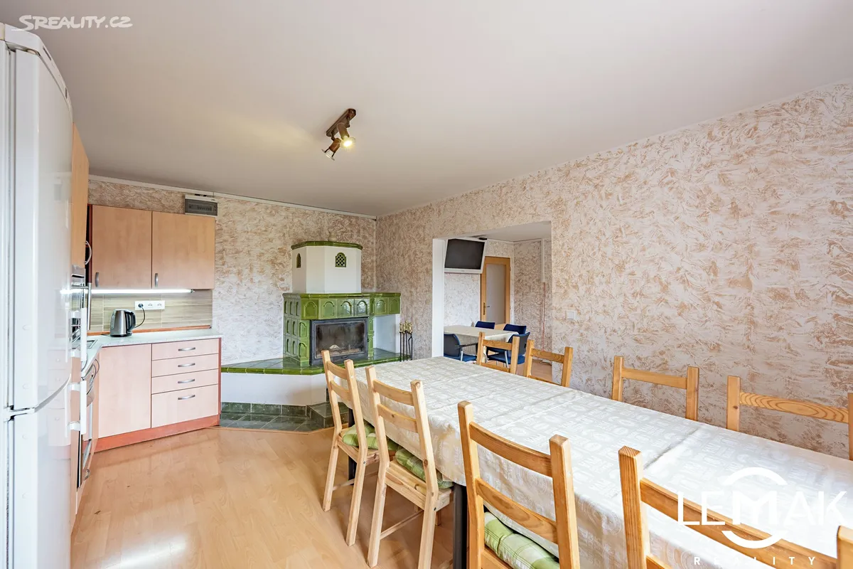 Ubytovací areál s restaurací – snímek 27